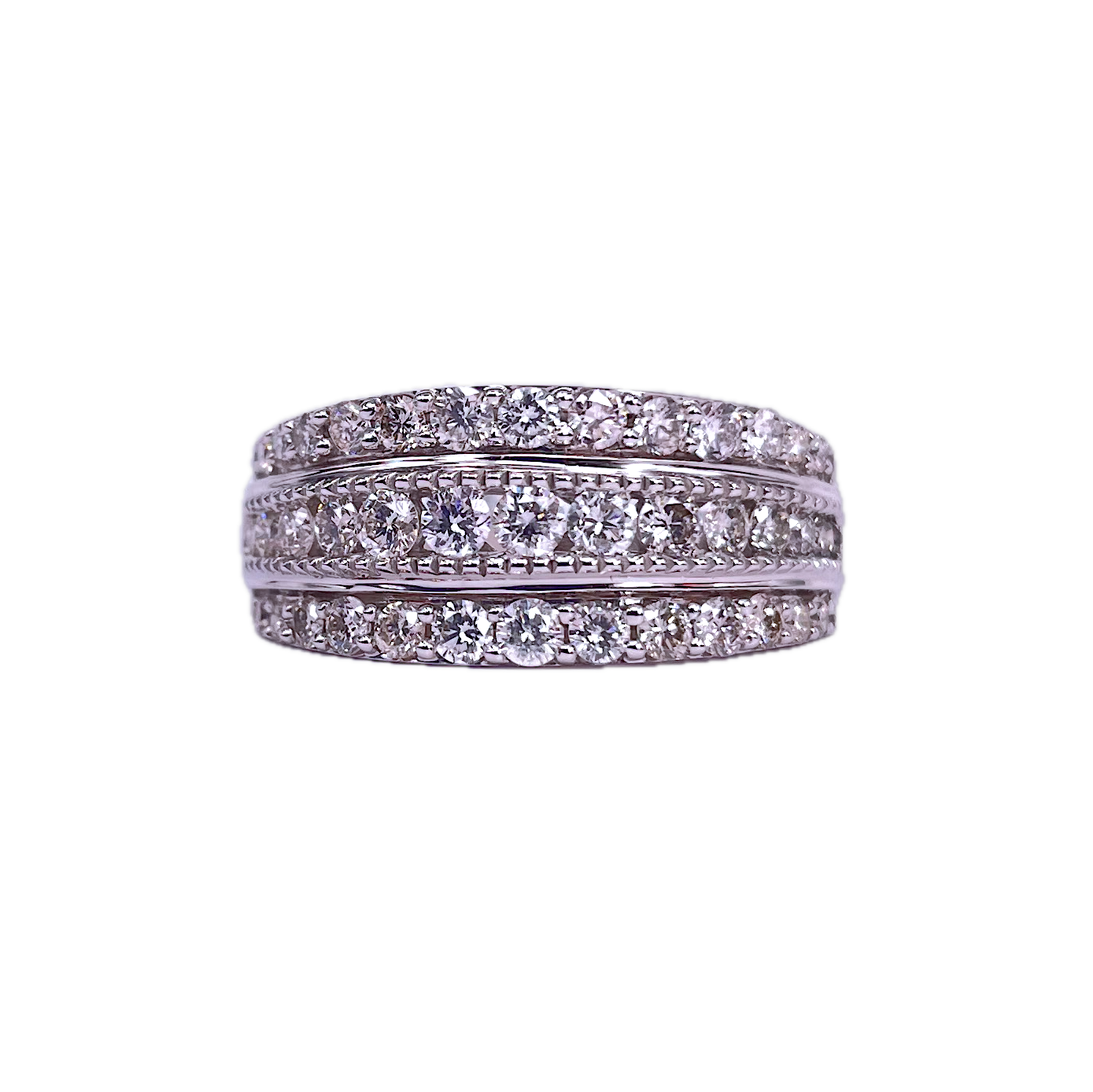 10K White Gold Ring with 1ct of Round Brilliant Diamonds
