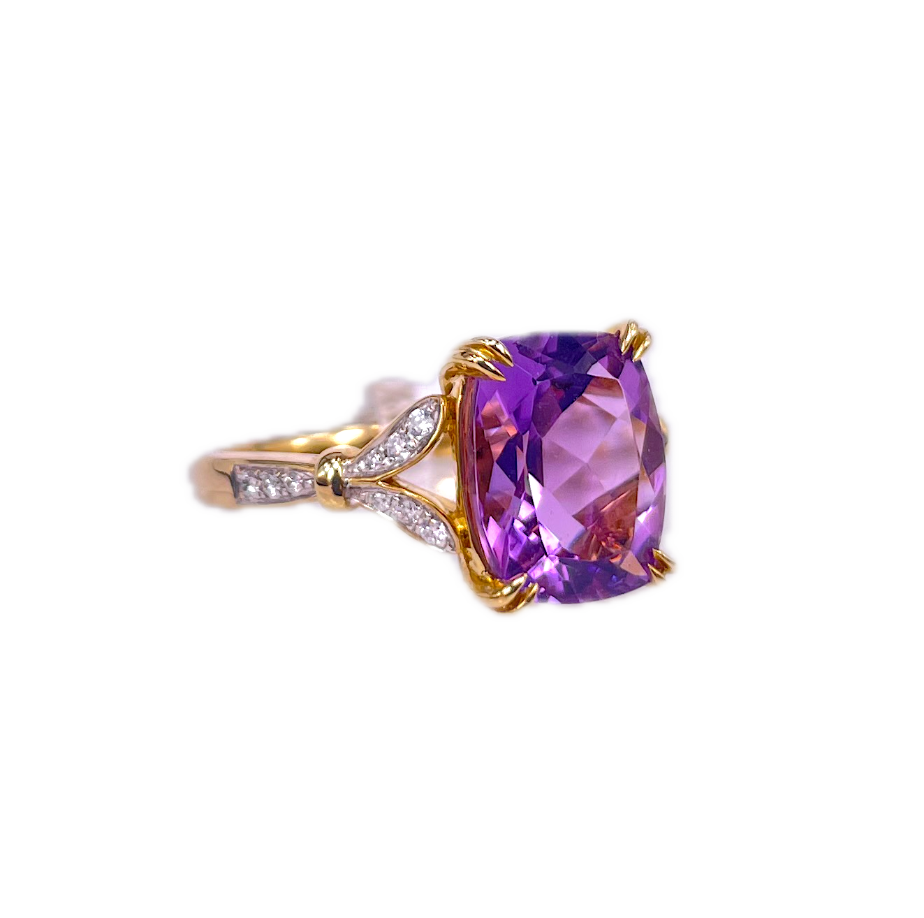 9K Yellow Gold Ring with Natural Amethyst & Diamonds